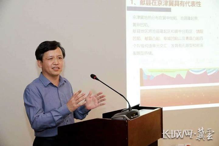 bebcd9585317058bb7c8c1e0adfb0826